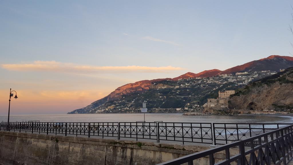 Casa Vacanze Solemar Maiori Luaran gambar